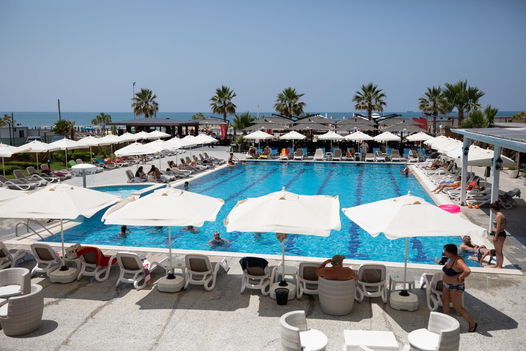 Bleart Hotel